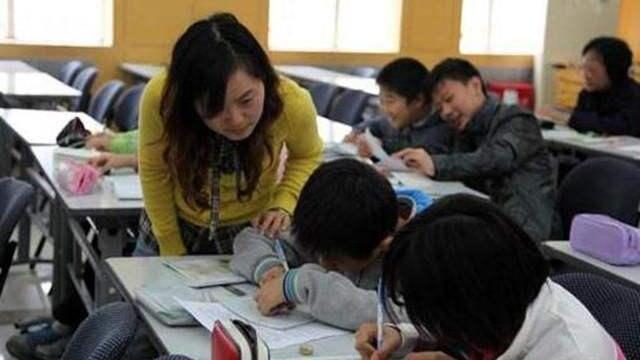 小学老师被调去教高中:压力很大小学老师被调去教高中，面对压力的挑战与应对策略