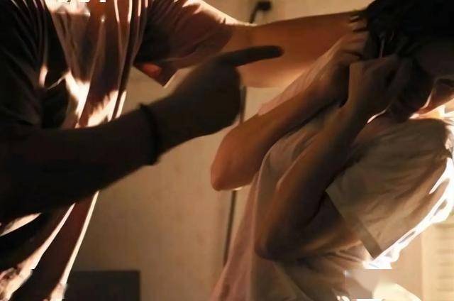 河北一男子家暴妻子致死？警方介入河北一男子家暴妻子致死，警方迅速介入